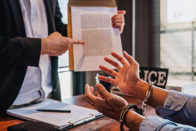 2301 – What is the difference between civil and criminal law