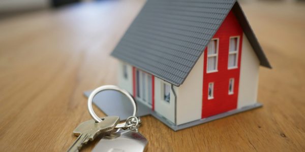 miniature house ornament and set of keys